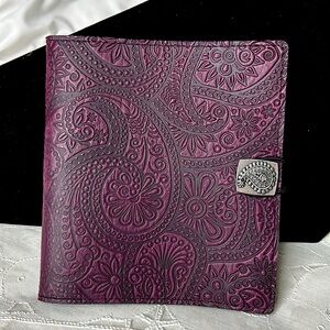 🖤NEW💕 Paisley leather cover by Oberon
